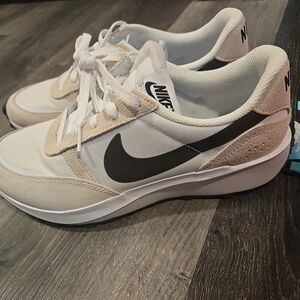 Nike Waffle NAV White/black Unisex  Men 8/womens 9.5 New